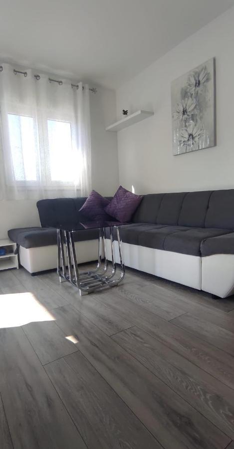 Apartman K&S Kaštela Buitenkant foto